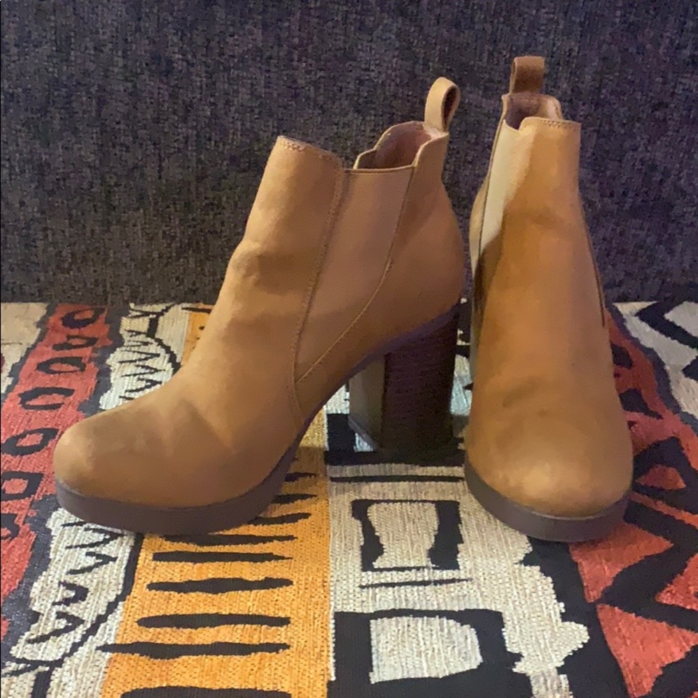 American Eagle Women’s Boot